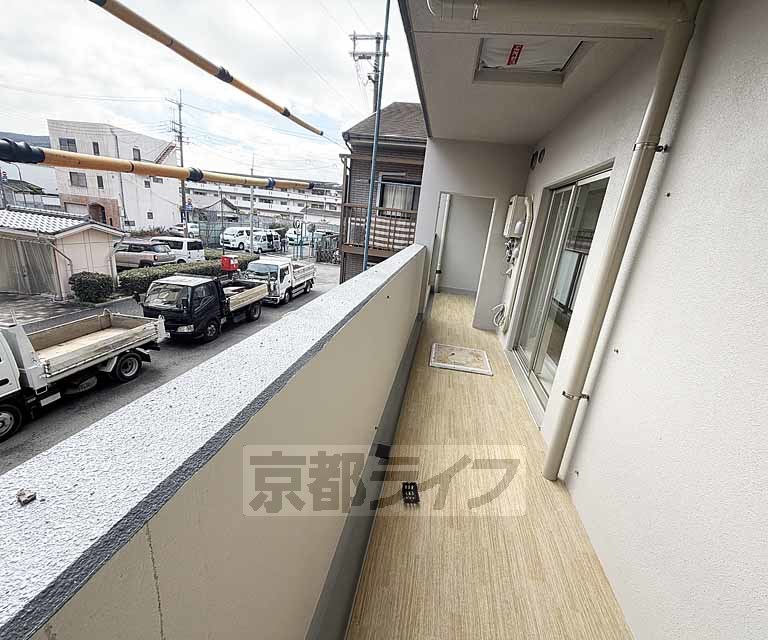 建物外観　・建築中