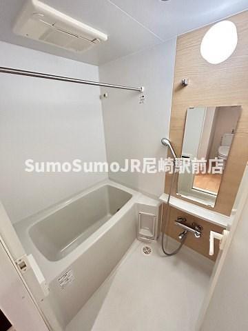 バス・シャワールーム　お風呂で日々の疲れを落としましょう