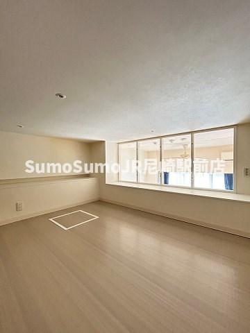 その他部屋・スペース　使い勝手のいい寝室です