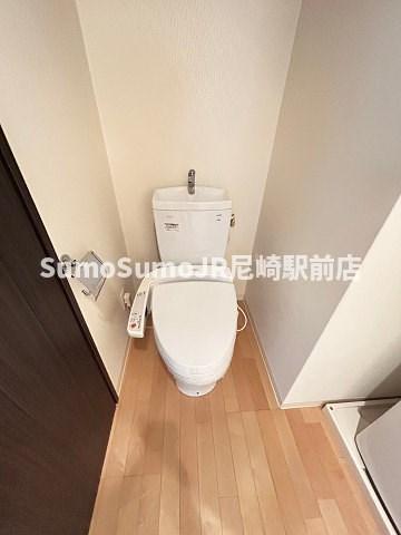 トイレ　清潔感のあるトイレです