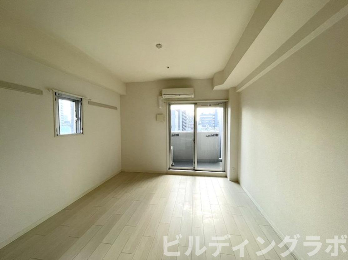 居室・リビング　別号室参考画像です。