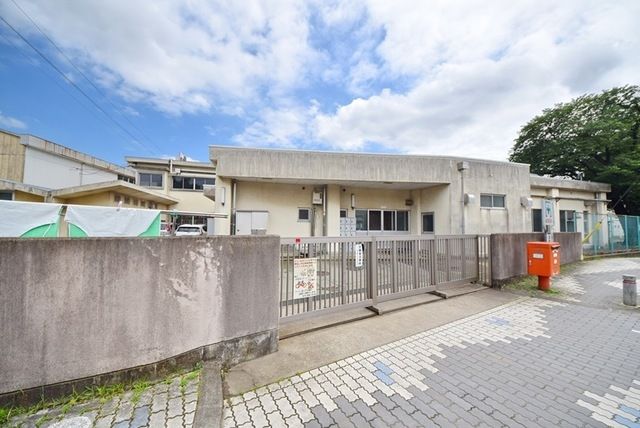 小学校　柏市立富勢小学校（小学校）まで790m