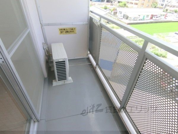 バルコニー　ベランダ