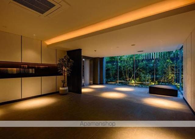 ロビー　ロビー