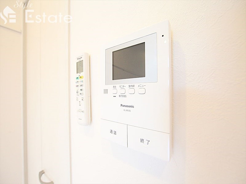 セキュリティ　モニター付きインターホン