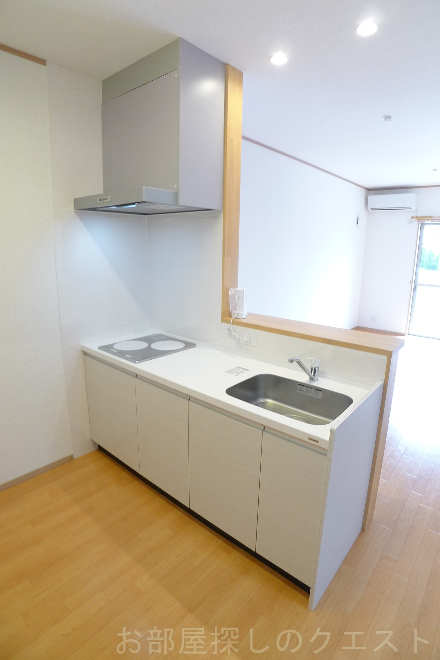 キッチン　写真は同施工会社モデル