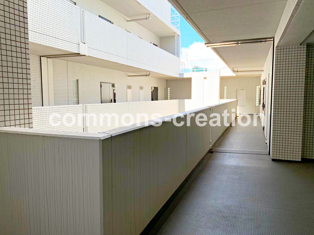 飲食店　スターバックスコーヒー代官山蔦屋書店（飲食店）まで467m