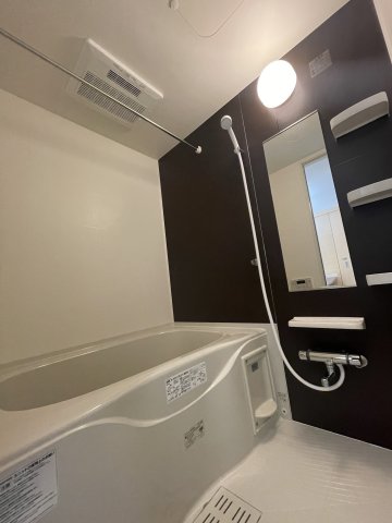 バス・シャワールーム　お風呂で日々の疲れを落としましょう