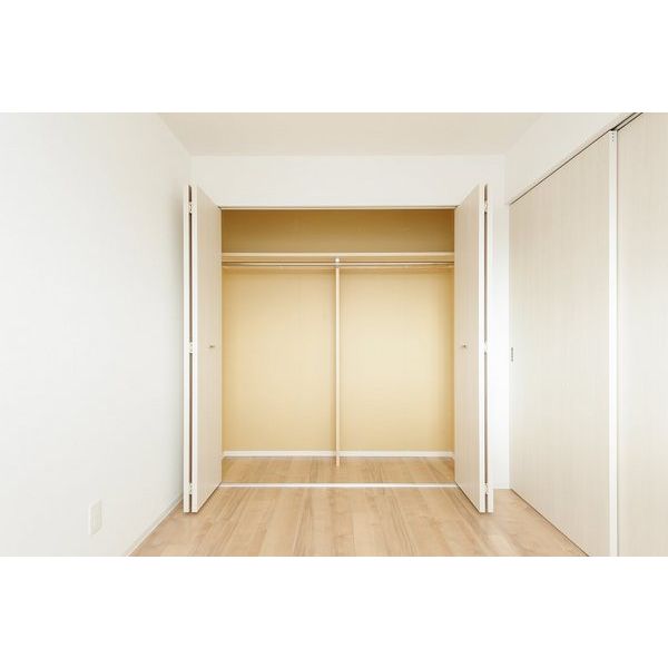 収納　クローゼット付きです。