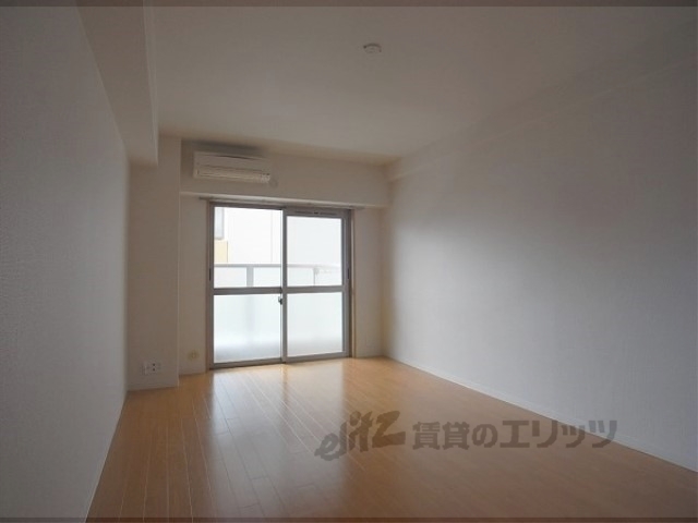 居室・リビング　居室