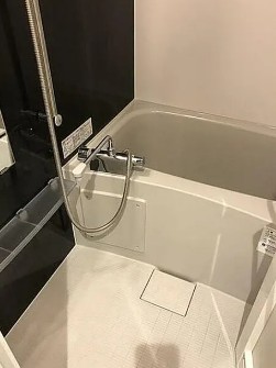 バス・シャワールーム　バス