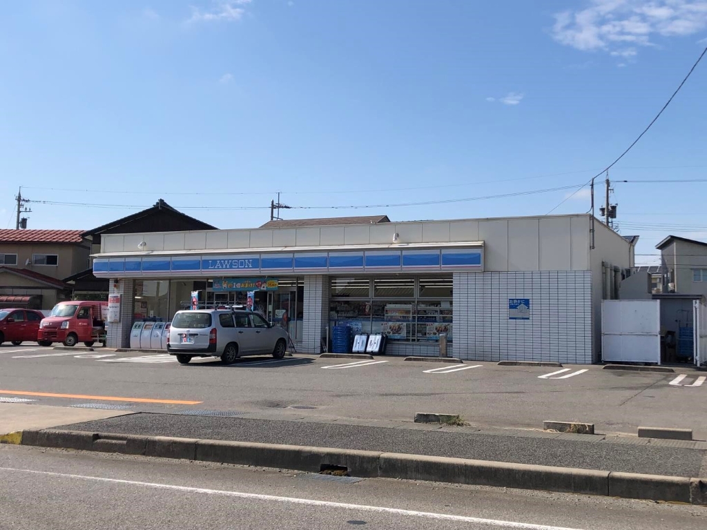 コンビニ　ローソン 福井下森田店（コンビニ）まで296m