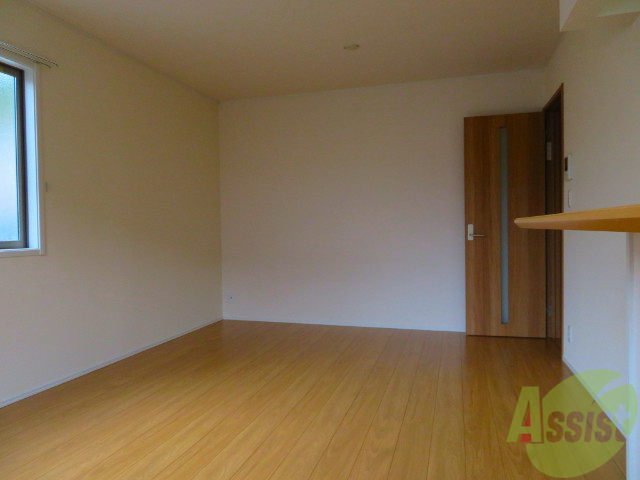 居室・リビング　広くてキレイなＬＤＫが広がっていて、充実した生活が送れそう。