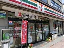コンビニ　セブンイレブン札幌琴似2条5丁目店（コンビニ）まで309m