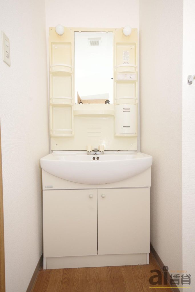 洗面設備　※同仕様写真です