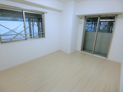 セキュリティ　同物件の同間取のお写真です。現況優先でお願いします。