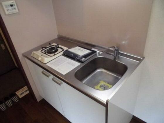 キッチン　※別部屋参考写真