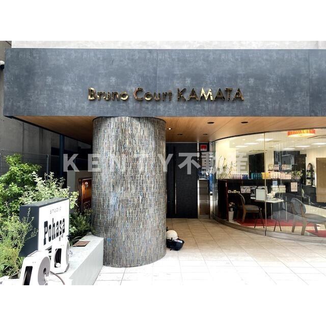 エントランス　ゆとりのあるエントランスです