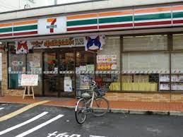 コンビニ　セブンイレブン 大阪本田3丁目店（コンビニ）まで434m