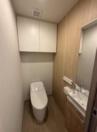 トイレ　写真は同タイプ住居です