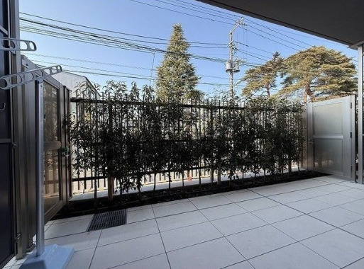 バルコニー　写真は同タイプ住居です