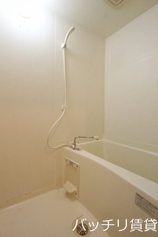 バス・シャワールーム　別号室の画像。現況優先。