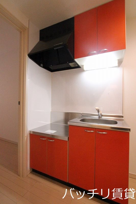 キッチン　別号室の画像。現況優先。