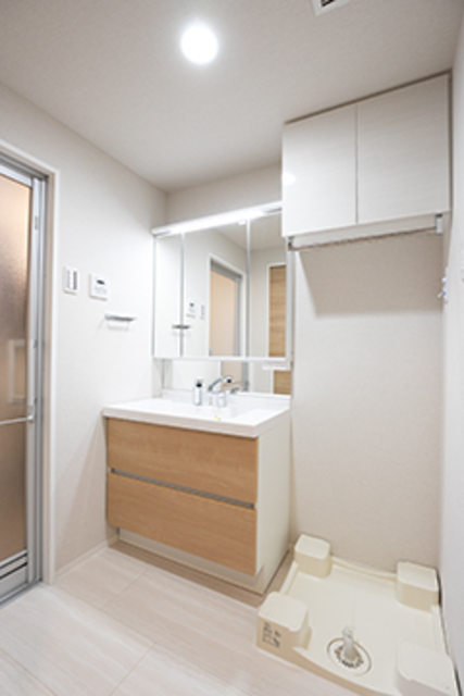 洗面設備　※写真は同タイプ住戸です。