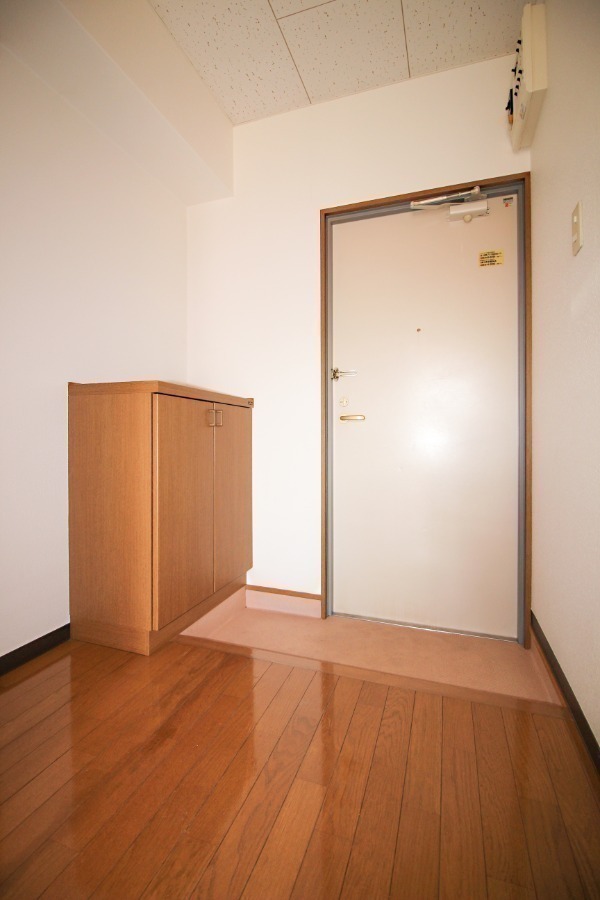 玄関　玄関スペース