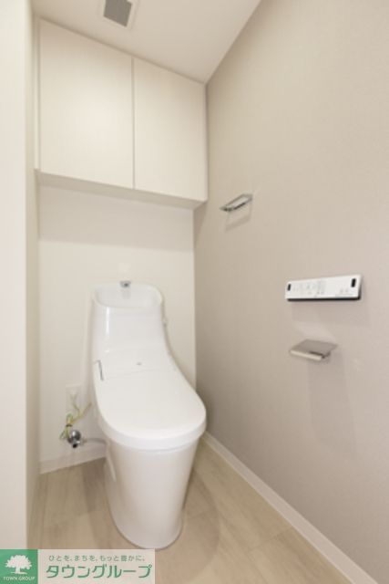 トイレ　※写真は同タイプ住戸です。