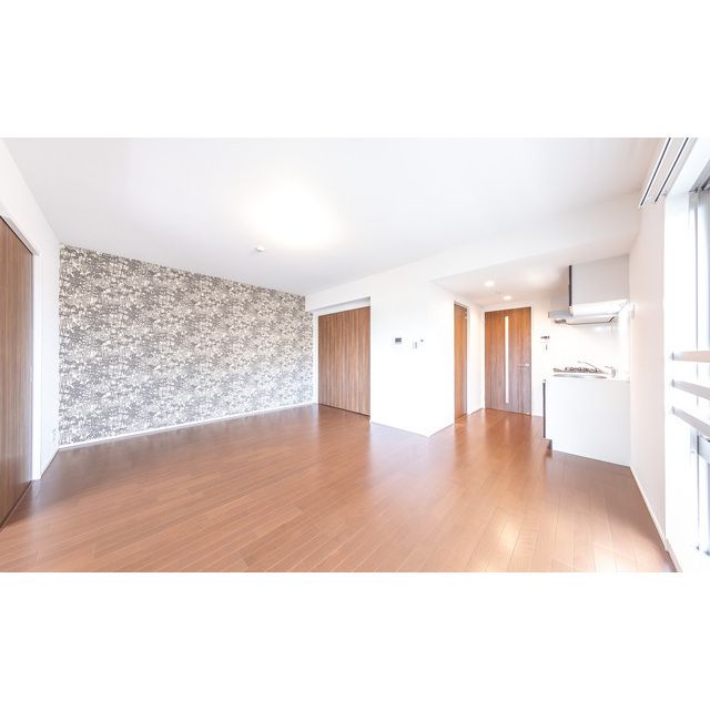 居室・リビング　☆明るい居間☆