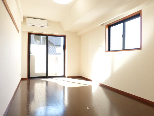 居室・リビング　居室