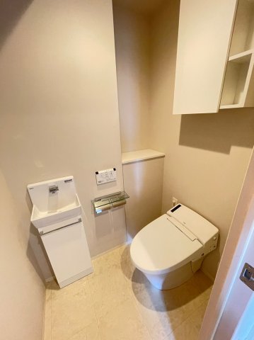 トイレ　参考写真です