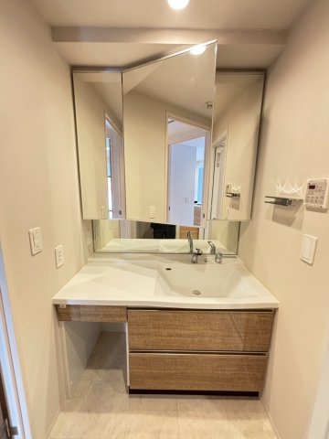 洗面設備　参考写真です