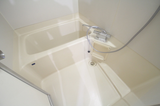 バス・シャワールーム　※他部屋の写真です。