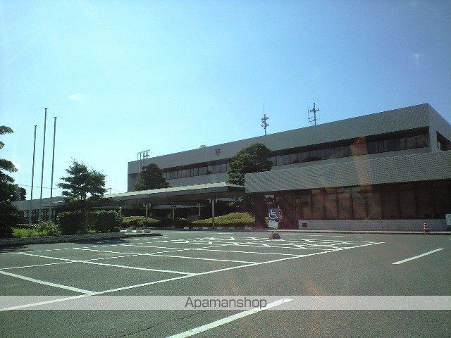 その他　粕屋町役場（その他）まで995m