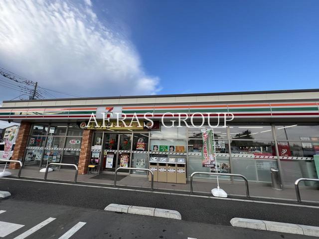 コンビニ　セブン-イレブン 藤沢遠藤滝の沢店（コンビニ）まで656m