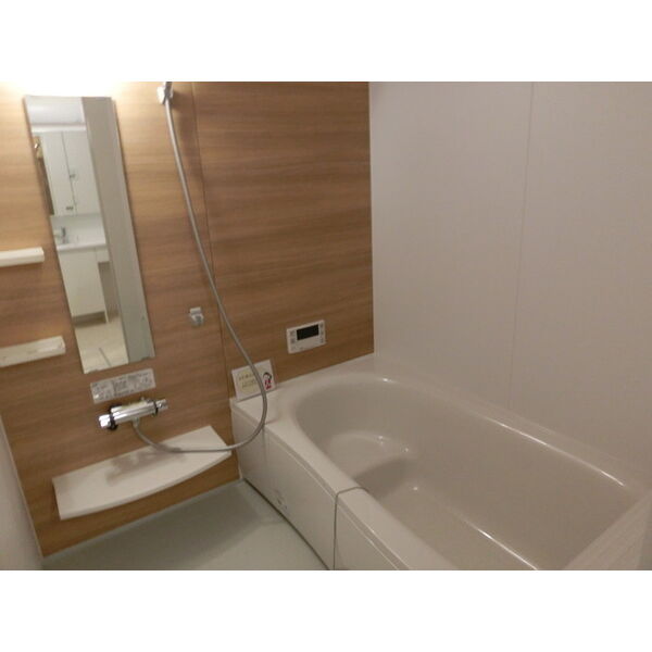 バス・シャワールーム　浴室