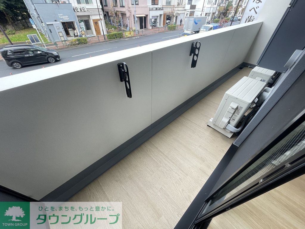 バルコニー　バルコニー