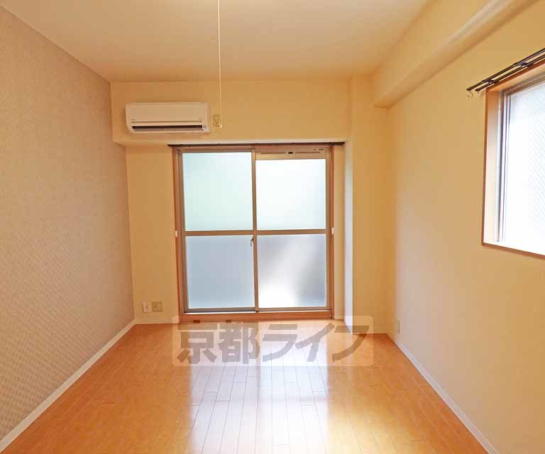 居室・リビング　綺麗なお部屋です。