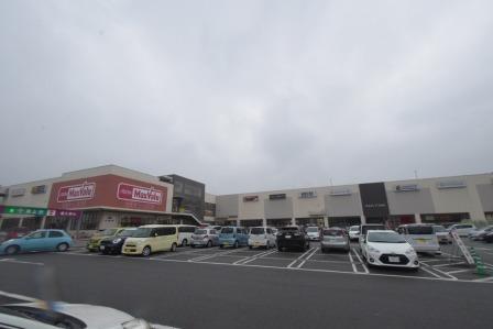 ショッピングセンター　イオンタウン黒崎（ショッピングセンター）まで800m