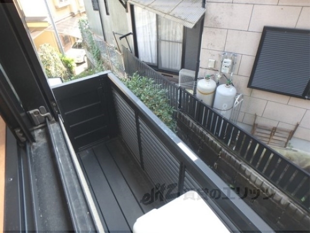 バルコニー　物干し