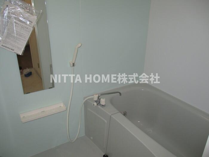 バス・シャワールーム　独立したお風呂です◇