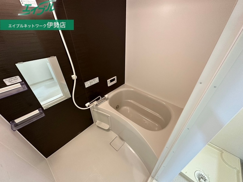 バス・シャワールーム　同型参考写真