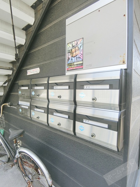 ロビー　集合ポスト