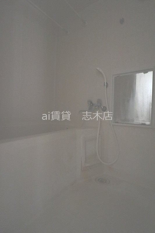 バス・シャワールーム　※別号室写真