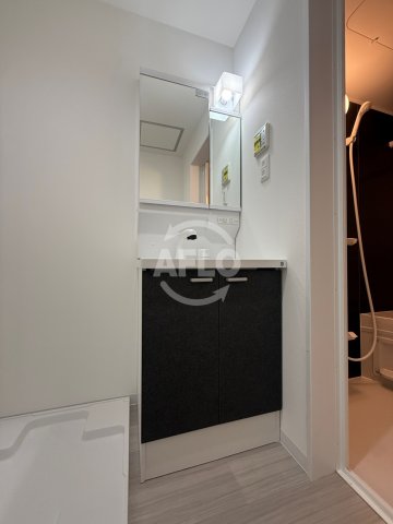 洗面設備　アート阪南町　独立洗面台