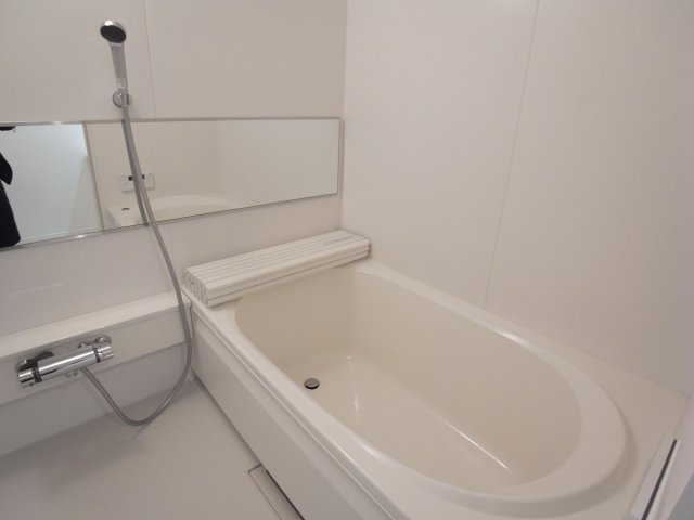 バス・シャワールーム　浴室暖房乾燥機付き