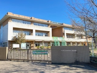 小学校　富士見市立ふじみ野小学校（小学校）まで743m