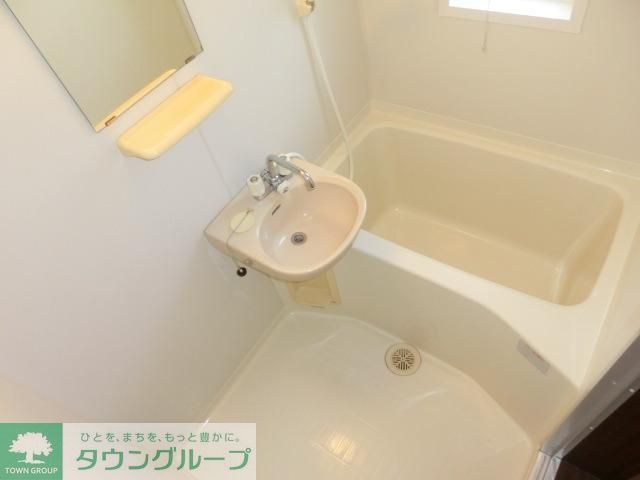 バス・シャワールーム　浴室洗面台有り